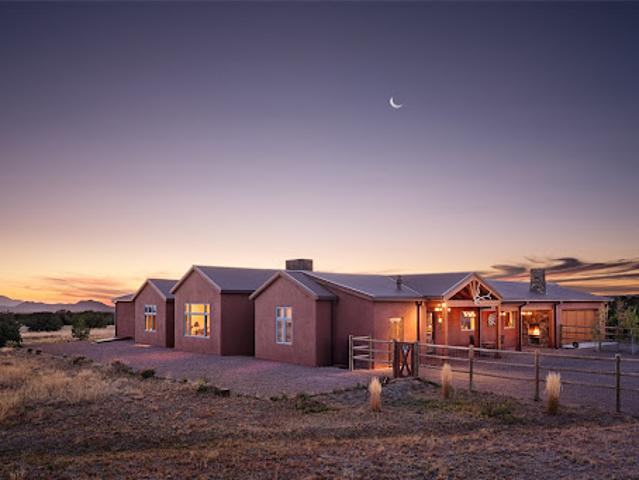 House for sale in Santa Fe, New Mexico
