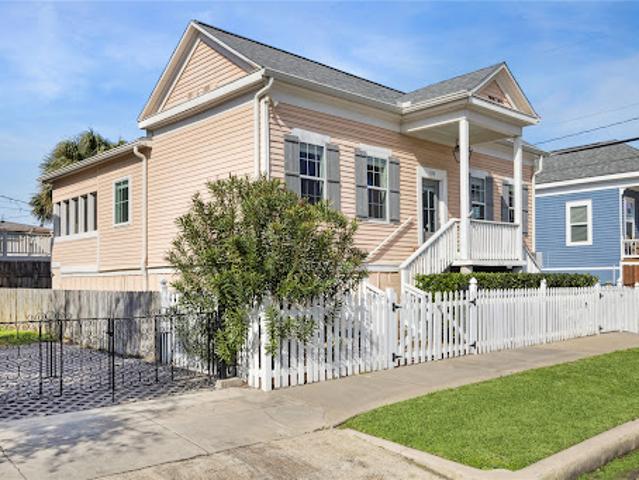 House for sale in Galveston, Texas