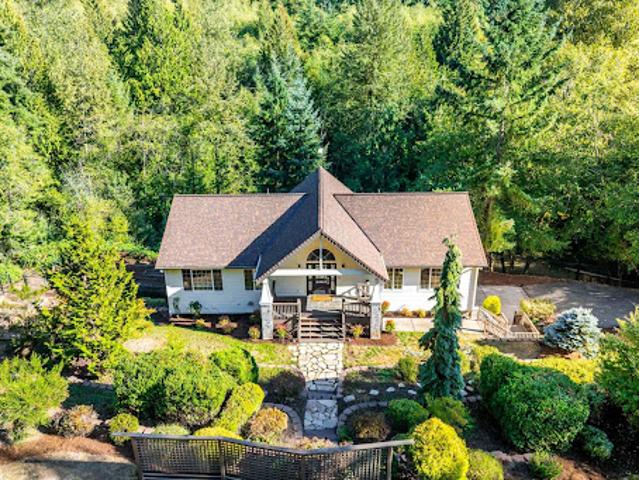 House for sale in La Center, Washington