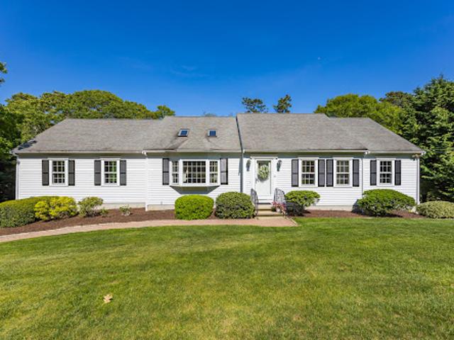 House for sale in South Yarmouth, Massachusetts