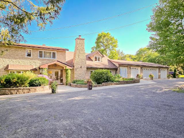 House for sale in Les Collines-de-l'outaouais, Quebec