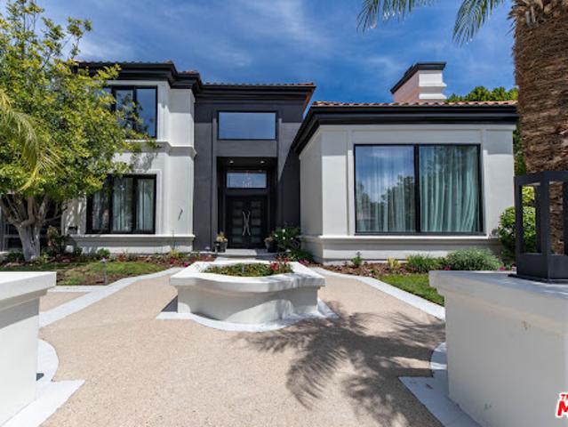 House for sale in Calabasas, California