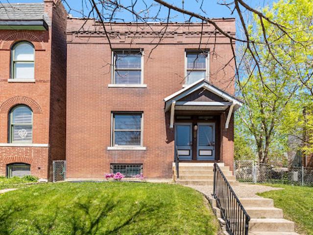 House for sale in Saint Louis