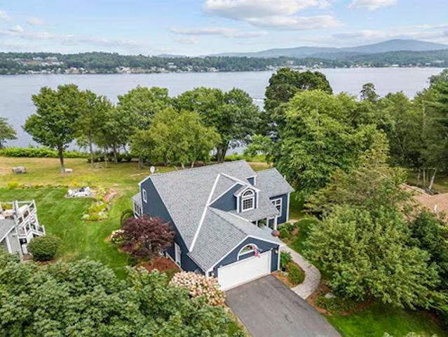 House for sale in Laconia