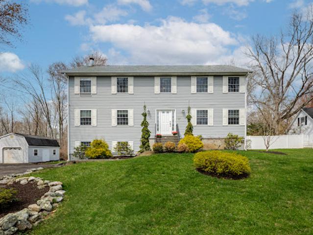 House for sale in New Fairfield, Connecticut