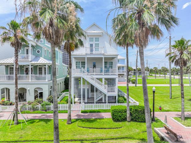 House for sale in Galveston, Texas