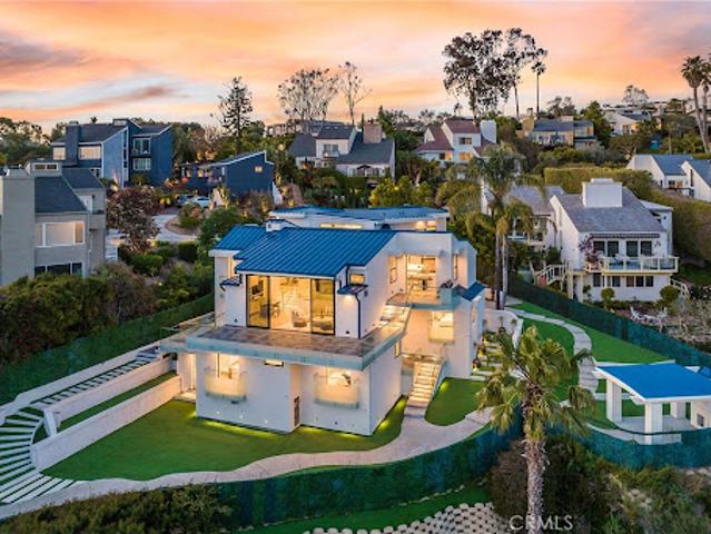 House for sale in Laguna Beach, Orange County