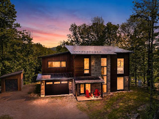 House for sale in Memphrémagog, Quebec
