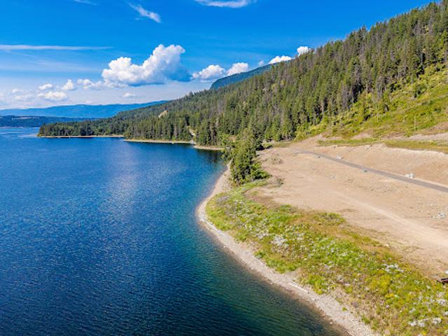 House for sale in Tappen, British Columbia