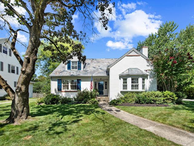 House for sale in Gibsonton, Maryland