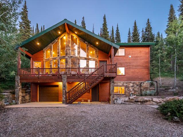 House for sale in Oakley, Utah