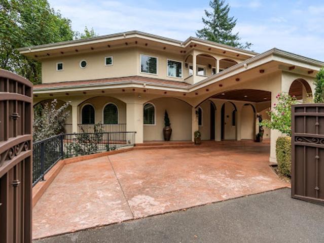 House for sale in Portland, Multnomah County