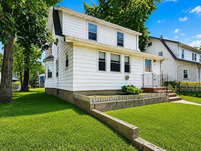 House for sale in Englewood, New Jersey