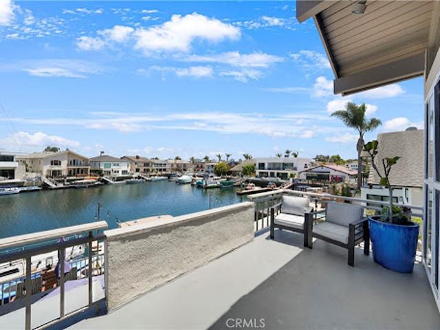 House for sale in Huntington Beach, California