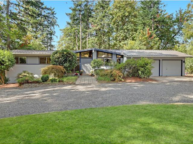 House for sale in Oregonia