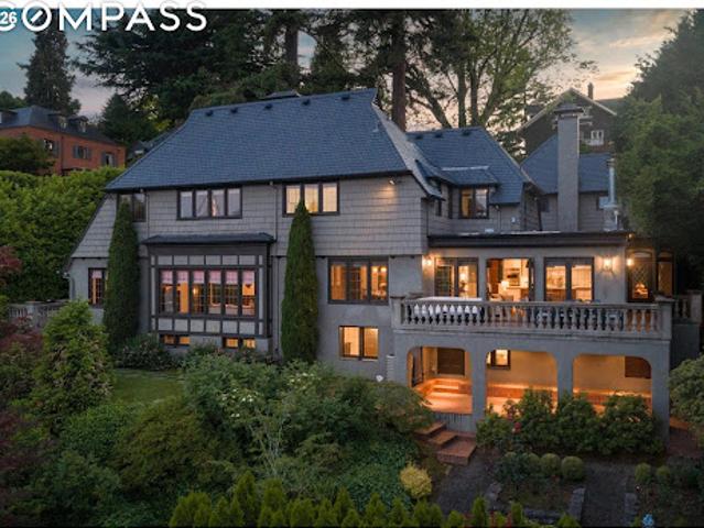 House for sale in Oregonia