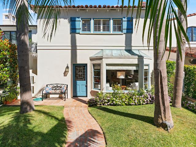 House for sale in Newport Beach