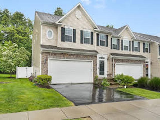 House for sale in Washington