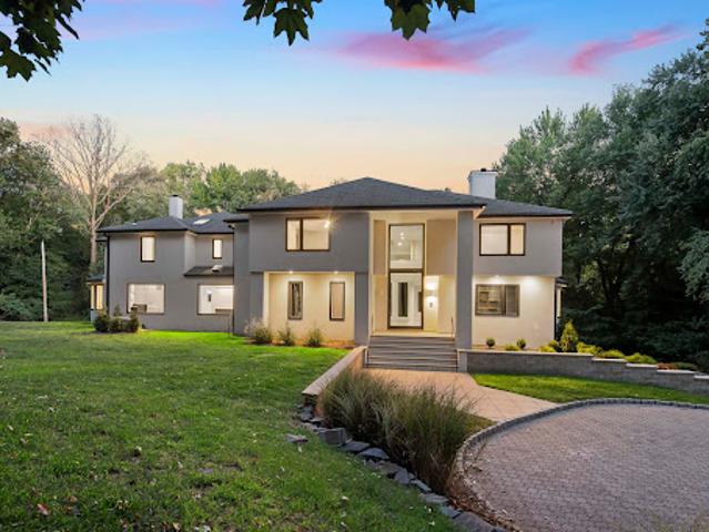 House for sale in Cresskill, New Jersey