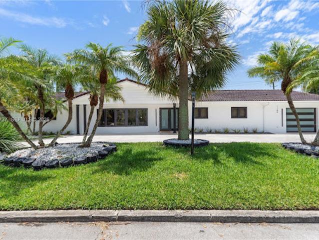 House for sale in Hollywood, Florida