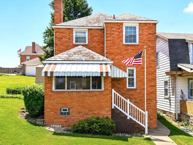 House for sale in Pittsburg, Pennsylvania