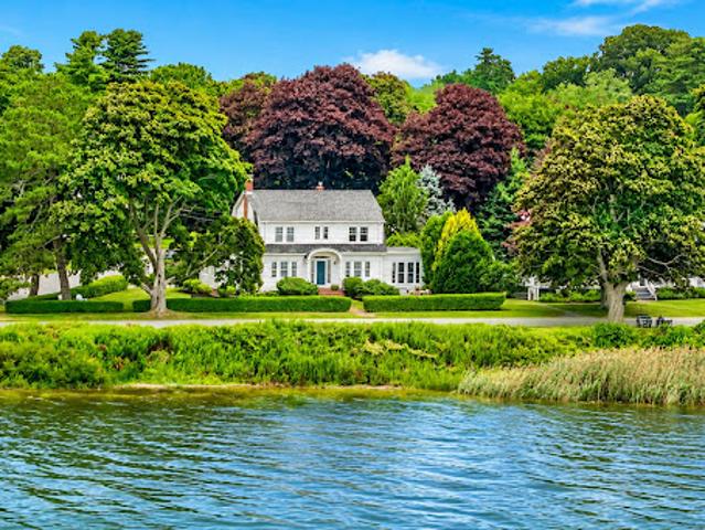 House for sale in Falmouth, Maine