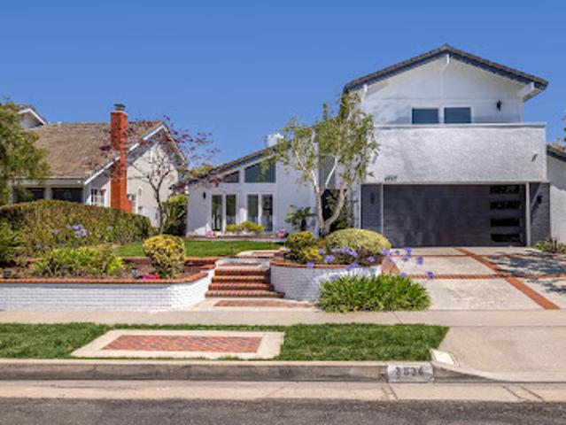 House for sale in Huntington Beach, California