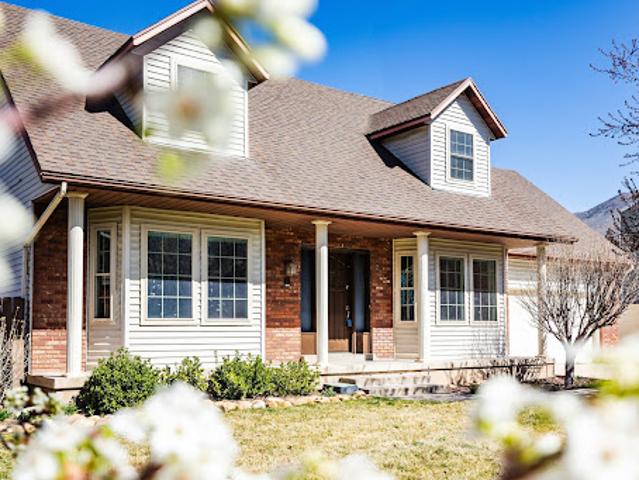 House for sale in Sandy, Utah