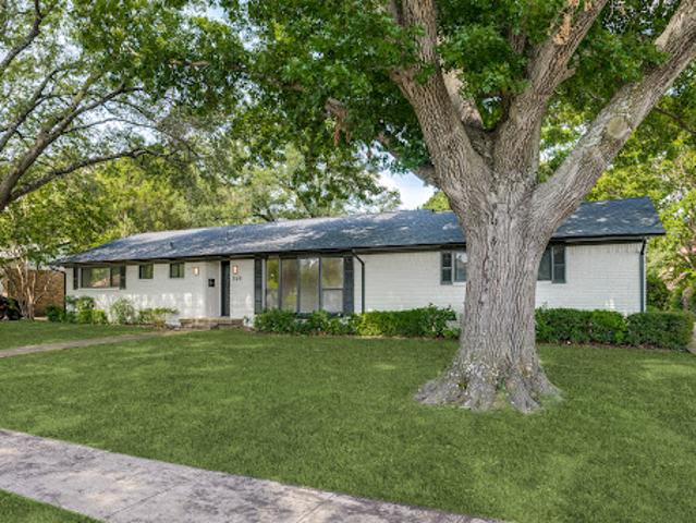 House for sale in Richardson