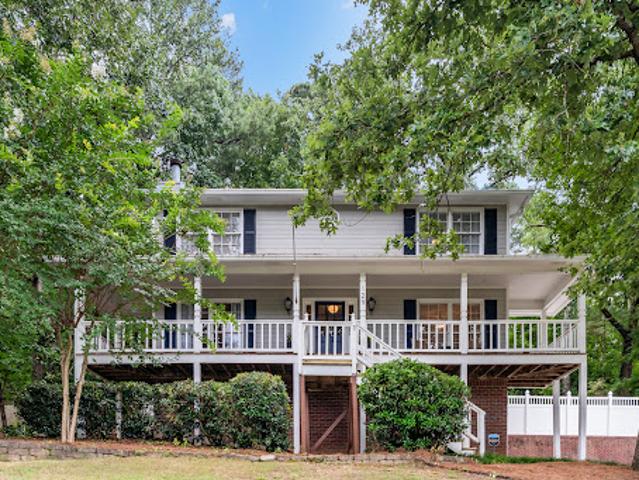 House for sale in Hoover, Alabama