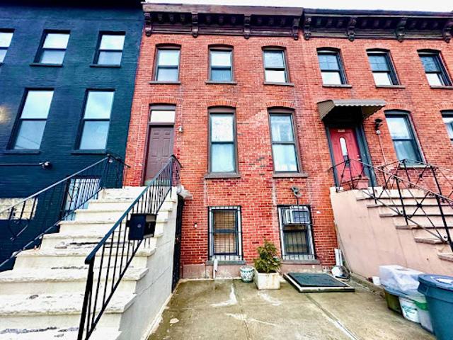 House for sale in Arverne, New York