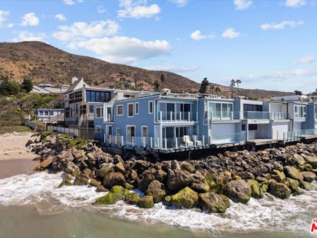 House for sale in Malibu, California