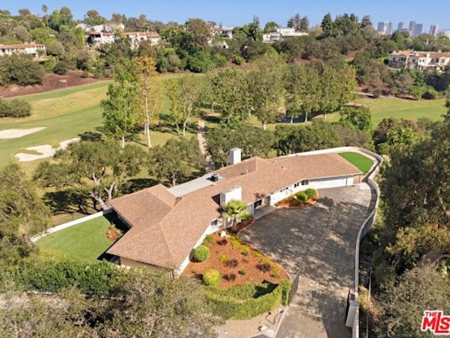 House for sale in Los Angeles, Los Angeles County