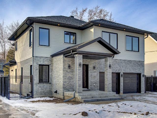 House for sale in Pointe-claire