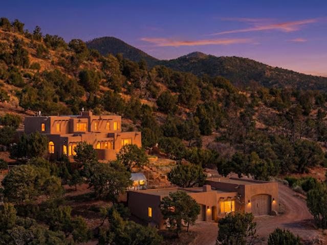 House for sale in Santa Fe, New Mexico