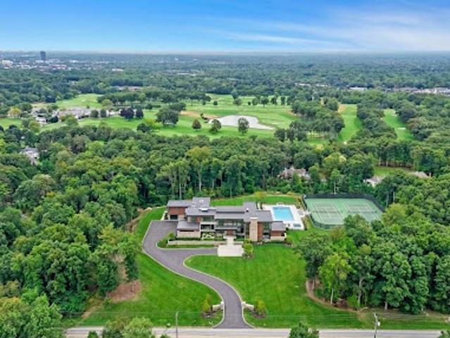 House for sale in Commerce Township, Michigan