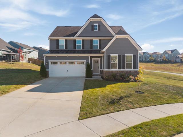 House for sale in Brentwood, Middle Tennessee