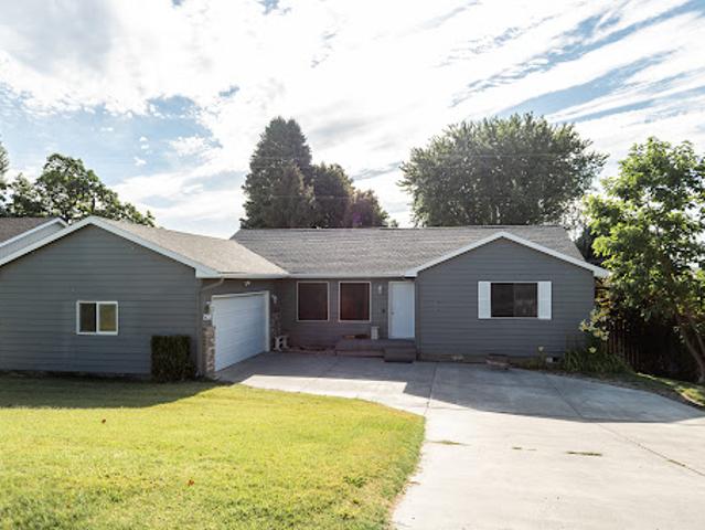 House for sale in Benton City, Washington