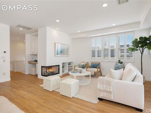House for sale in Manhattan Beach, California