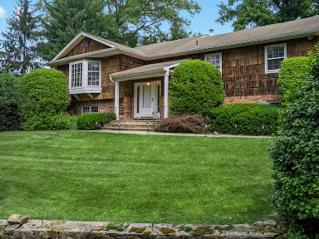 House for sale in Harrison, New York