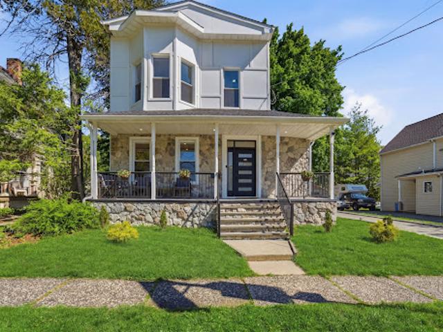 House for sale in Cresskill, New Jersey