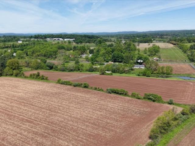 House for sale in Kendall Park, New Jersey