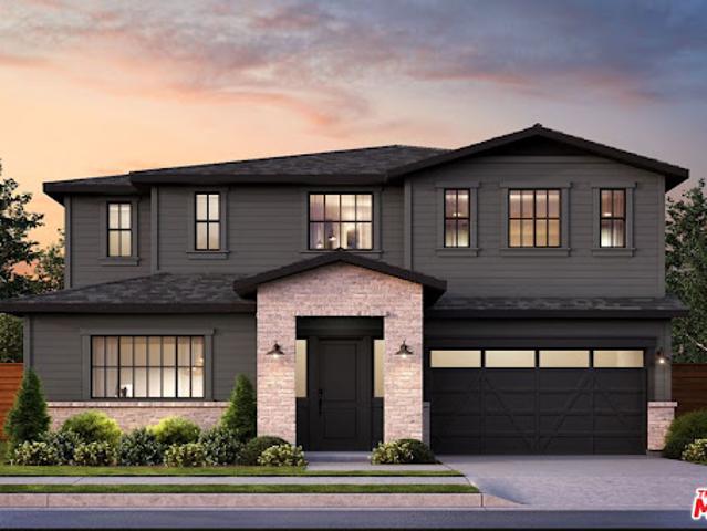 House for sale in Sherman Oaks Neighborhood Council District, Canoga Park