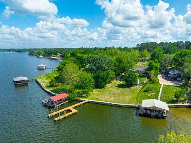 House for sale in Frankston, Texas