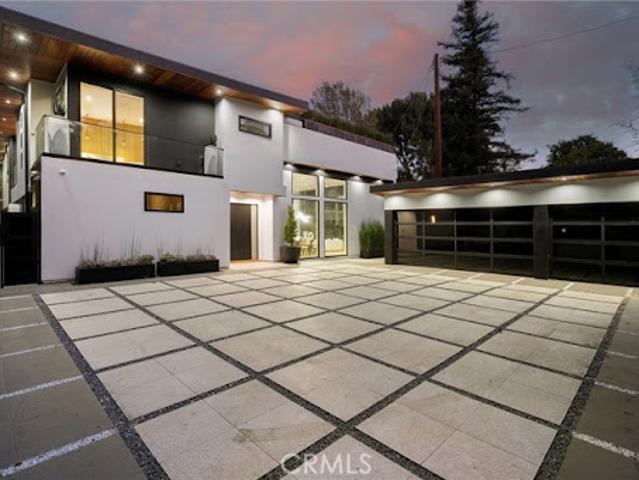 House for sale in Studio City Neighborhood Council District, Canoga Park
