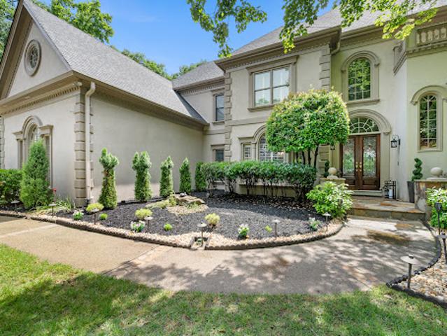 House for sale in Roswell, Georgia