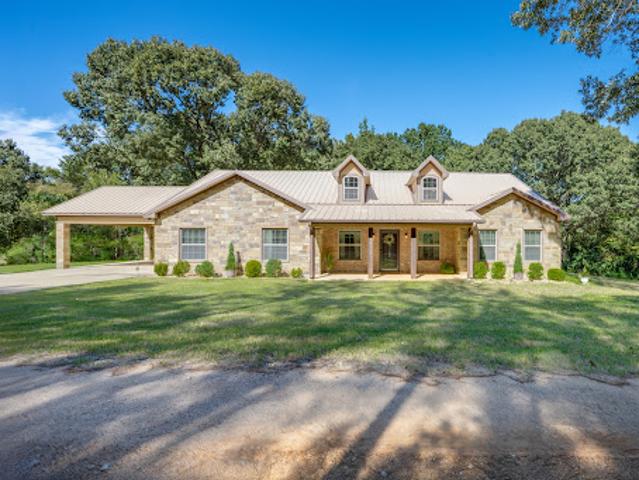 House for sale in Frankston, Anderson County