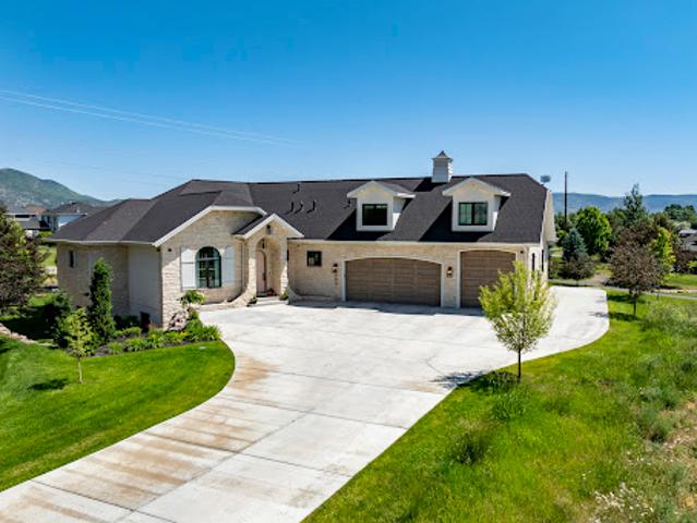 House for sale in Midway House for sale in Midway