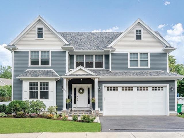 House for sale in Auburndale, Massachusetts