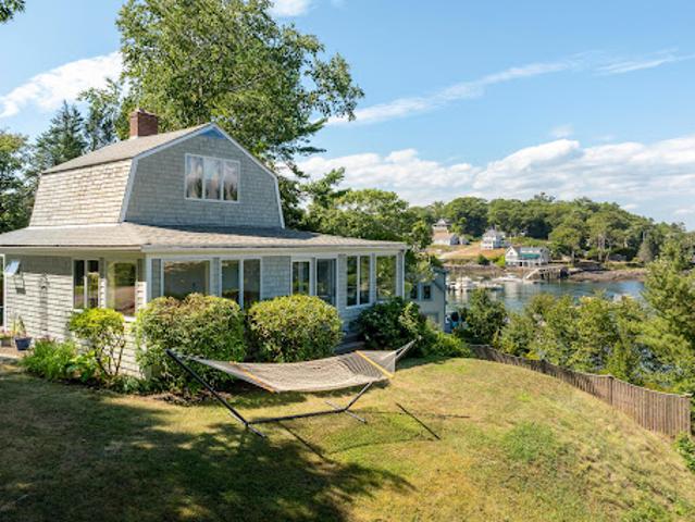 House for sale in Southport, Maine
